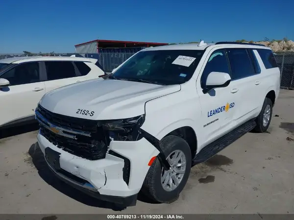 1GNSCAED7MR398205 2021 CHEVROLET SUBURBAN - Image 2