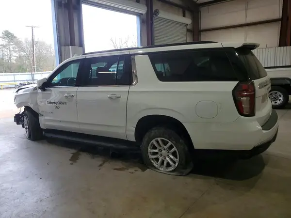 1GNSCAED7NR253585 2022 CHEVROLET SUBURBAN - Image 2