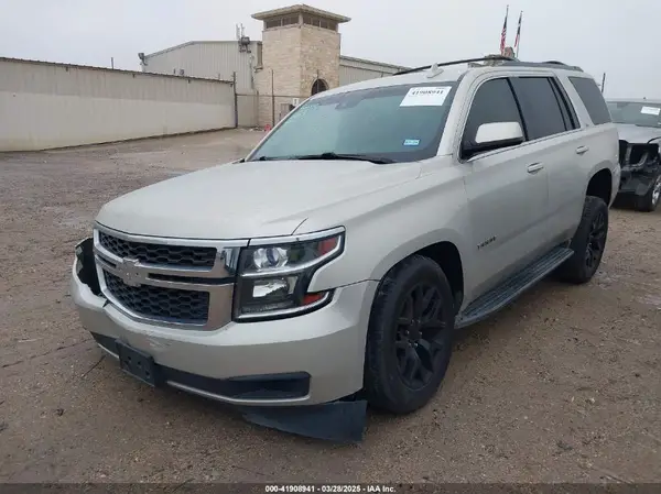 1GNSCAKC0GR364686 2016 CHEVROLET TAHOE - Image 2