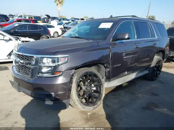 1GNSCAKC0GR453965 2016 CHEVROLET TAHOE - Image 2