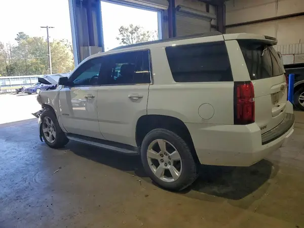 1GNSCAKC0HR127469 2017 CHEVROLET TAHOE - Image 2