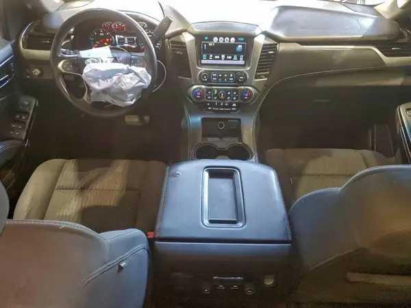 1GNSCAKC0HR127469 2017 CHEVROLET TAHOE - Image 8
