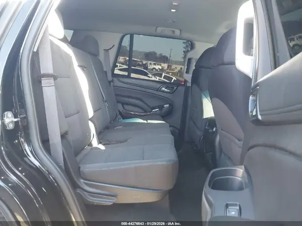 1GNSCAKC0HR129755 2017 CHEVROLET TAHOE - Image 8