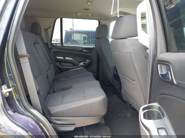 1GNSCAKC0HR359635 2017 CHEVROLET TAHOE - Image 8