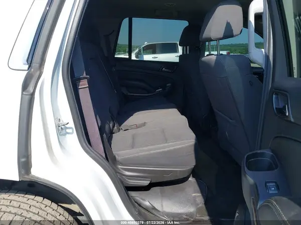1GNSCAKC0HR399360 2017 CHEVROLET TAHOE - Image 8