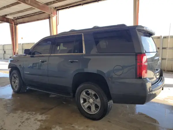 1GNSCAKC0LR307589 2020 CHEVROLET TAHOE - Image 2