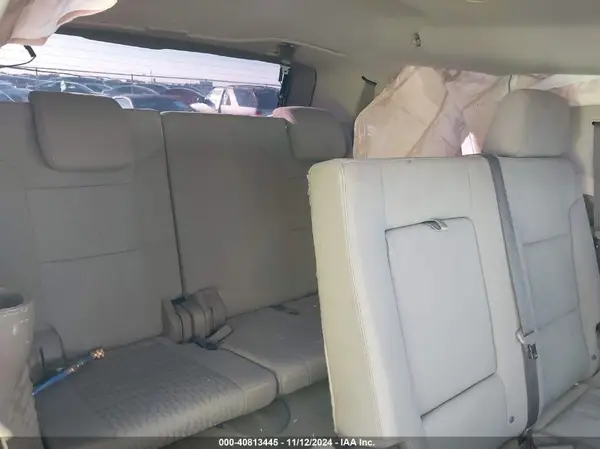 1GNSCAKC1HR269393 2017 CHEVROLET TAHOE - Image 8