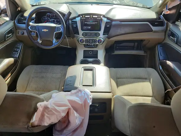 1GNSCAKC1HR301792 2017 CHEVROLET TAHOE - Image 8