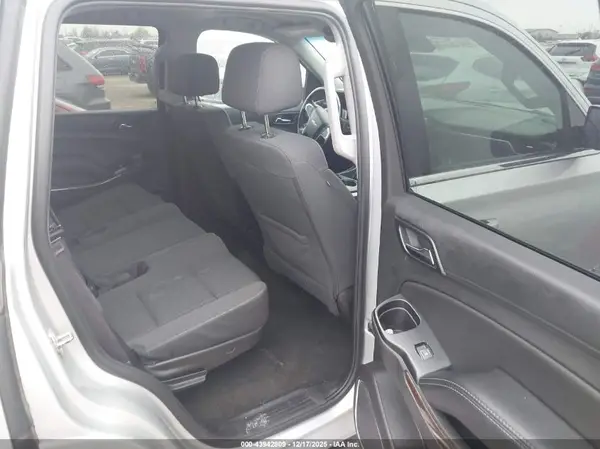 1GNSCAKC1HR399187 2017 CHEVROLET TAHOE - Image 8