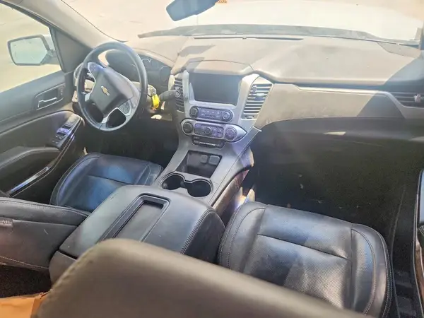 1GNSCAKC1KR157555 2019 CHEVROLET TAHOE - Image 8