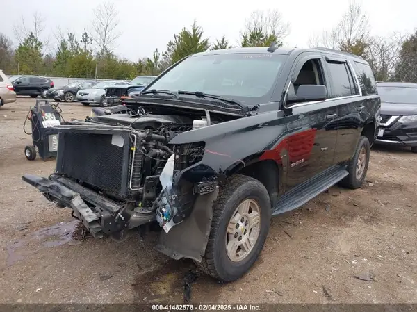 1GNSCAKC1LR177807 2020 CHEVROLET TAHOE - Image 2