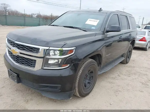 1GNSCAKC1LR215049 2020 CHEVROLET TAHOE - Image 2