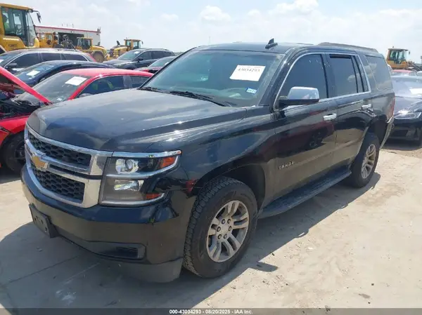 1GNSCAKC2HR295016 2017 CHEVROLET TAHOE - Image 2
