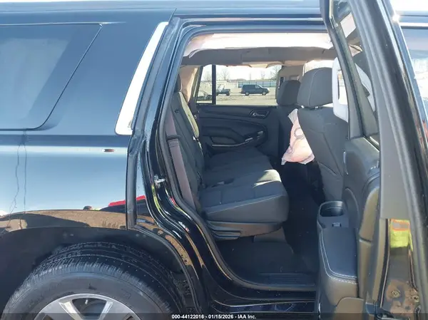 1GNSCAKC2HR364383 2017 CHEVROLET TAHOE - Image 8