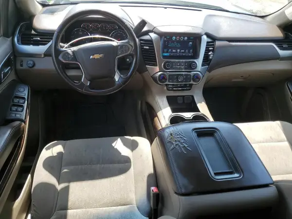 1GNSCAKC2JR33912 2018 CHEVROLET TAHOE - Image 8