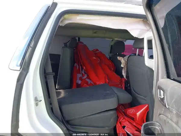 1GNSCAKC3GR244834 2016 CHEVROLET TAHOE - Image 8