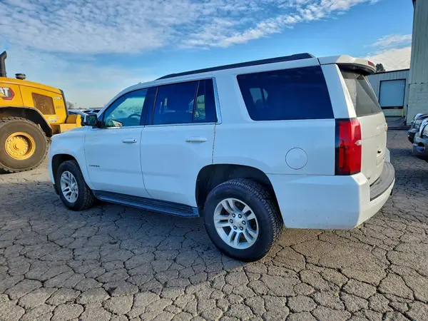 1GNSCAKC3HR128423 2017 CHEVROLET TAHOE - Image 2