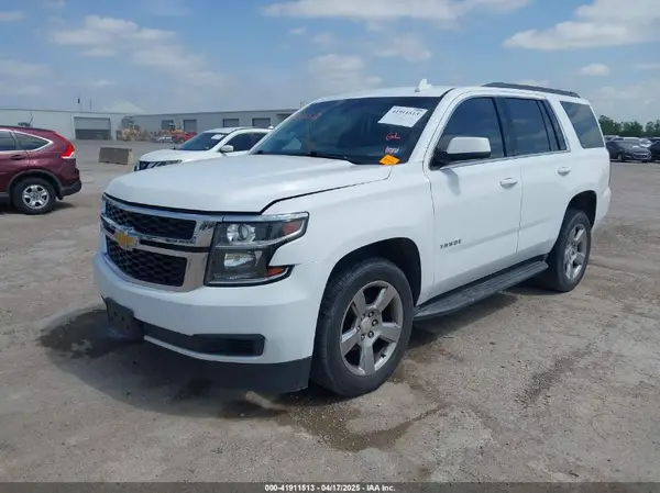 1GNSCAKC3HR219434 2017 CHEVROLET TAHOE - Image 2