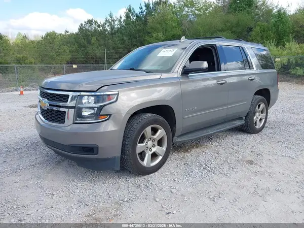 1GNSCAKC3HR265006 2017 CHEVROLET TAHOE - Image 2