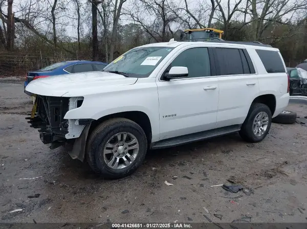 1GNSCAKC3HR265961 2017 CHEVROLET TAHOE - Image 2