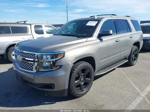 1GNSCAKC3HR331439 2017 CHEVROLET TAHOE - Image 2