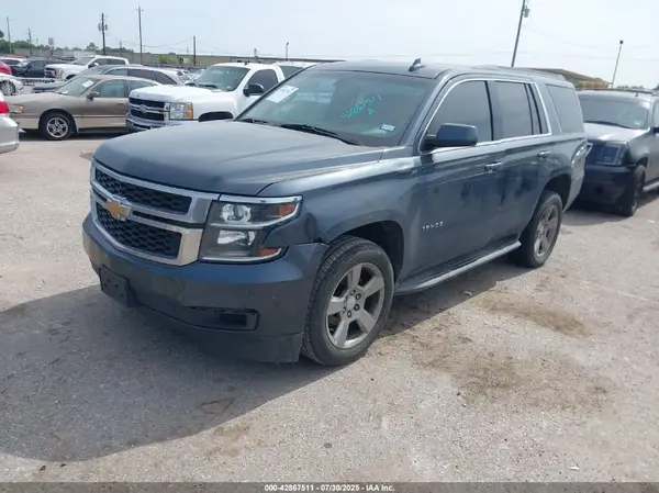 1GNSCAKC3KR169156 2019 CHEVROLET TAHOE - Image 2