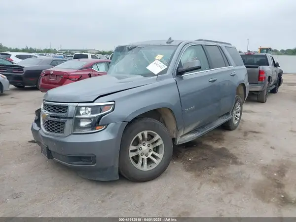 1GNSCAKC3LR101733 2020 CHEVROLET TAHOE - Image 2