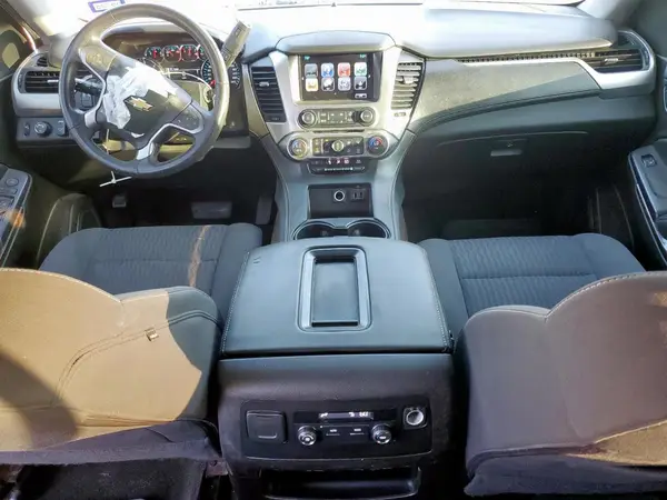 1GNSCAKC4HR151631 2017 CHEVROLET TAHOE - Image 8