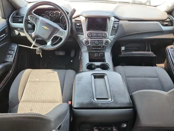 1GNSCAKC4HR307747 2017 CHEVROLET TAHOE - Image 8