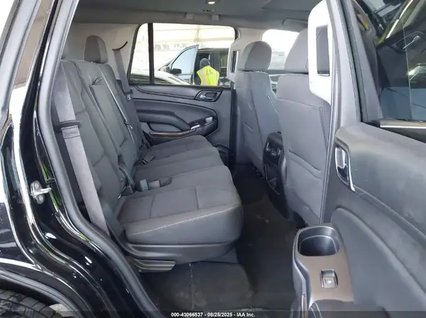 1GNSCAKC5HR111932 2017 CHEVROLET TAHOE - Image 8