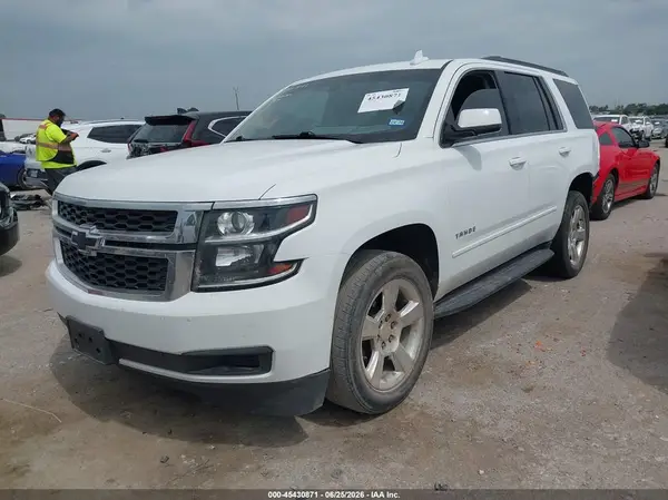 1GNSCAKC5JR107000 2018 CHEVROLET TAHOE - Image 2