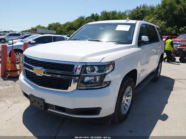 1GNSCAKC5KR196987 2019 CHEVROLET TAHOE - Image 2