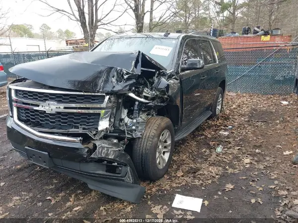 1GNSCAKC6HR364435 2017 CHEVROLET TAHOE - Image 2
