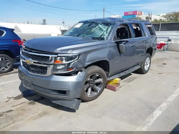 1GNSCAKC6KR373286 2019 CHEVROLET TAHOE - Image 2