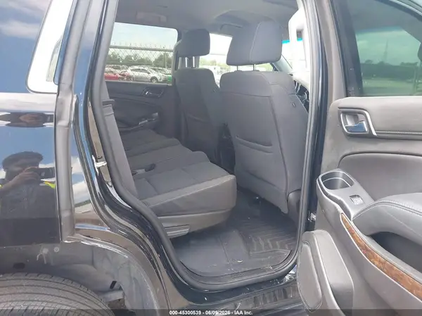 1GNSCAKC7HR231988 2017 CHEVROLET TAHOE - Image 8