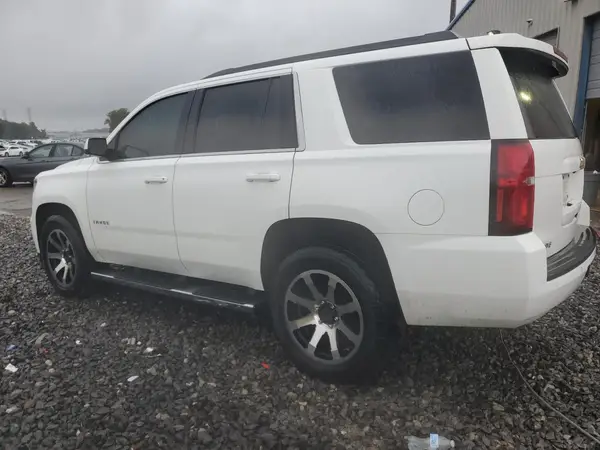 1GNSCAKC7JR218700 2018 CHEVROLET TAHOE - Image 2