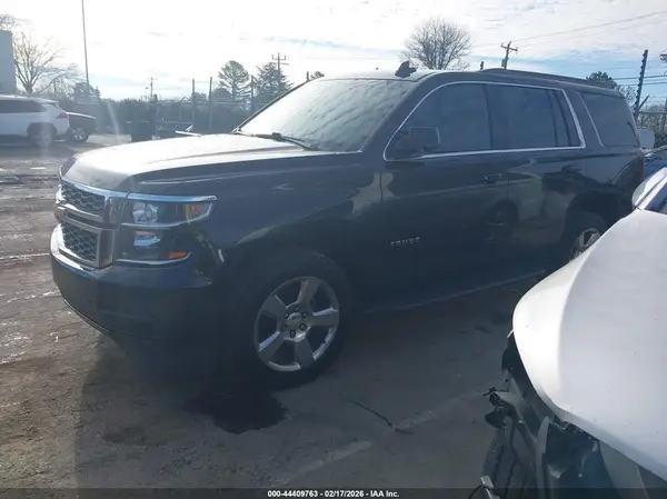 1GNSCAKC7KR298534 2019 CHEVROLET TAHOE - Image 2
