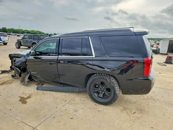 1GNSCAKC7KR335825 2019 CHEVROLET TAHOE - Image 2