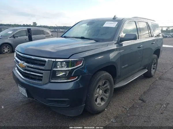 1GNSCAKC7LR135979 2020 CHEVROLET TAHOE - Image 2