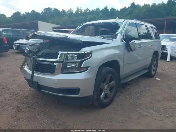 1GNSCAKC7LR229067 2020 CHEVROLET TAHOE - Image 2
