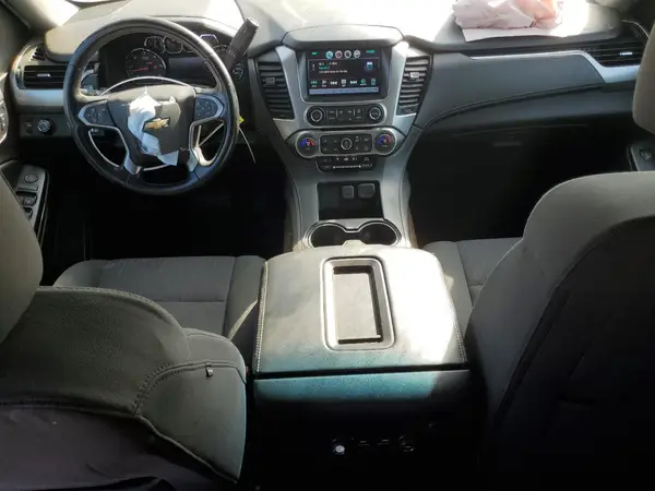 1GNSCAKC8HR163636 2017 CHEVROLET TAHOE - Image 8