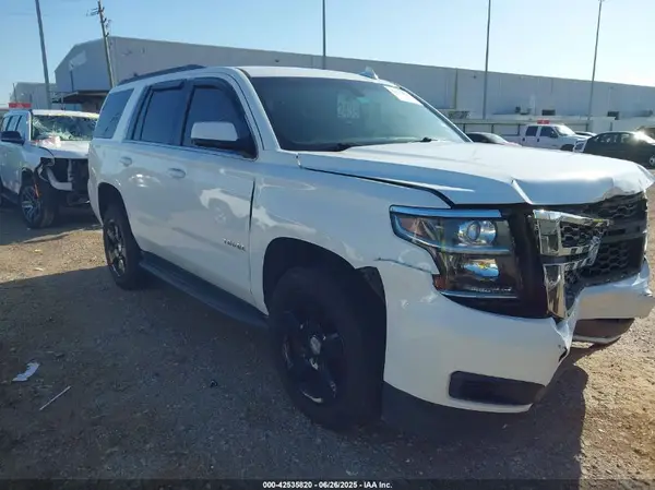 1GNSCAKC8HR186589 2017 CHEVROLET TAHOE - Image 1