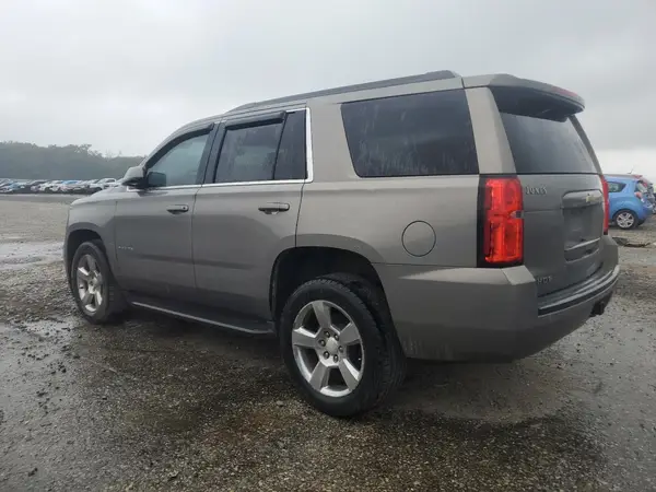 1GNSCAKC8HR226556 2017 CHEVROLET TAHOE - Image 2