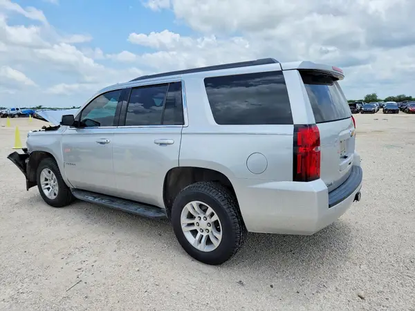 1GNSCAKC8HR233331 2017 CHEVROLET TAHOE - Image 2