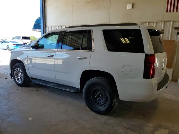 1GNSCAKC8HR284005 2017 CHEVROLET TAHOE - Image 2