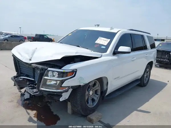 1GNSCAKC8JR165389 2018 CHEVROLET TAHOE - Image 2