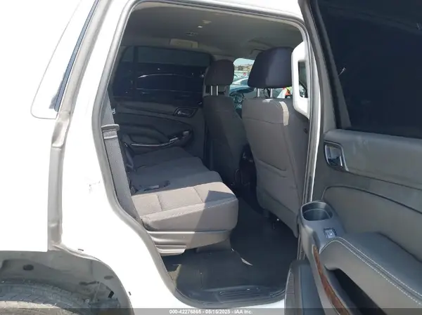 1GNSCAKC8JR165389 2018 CHEVROLET TAHOE - Image 8