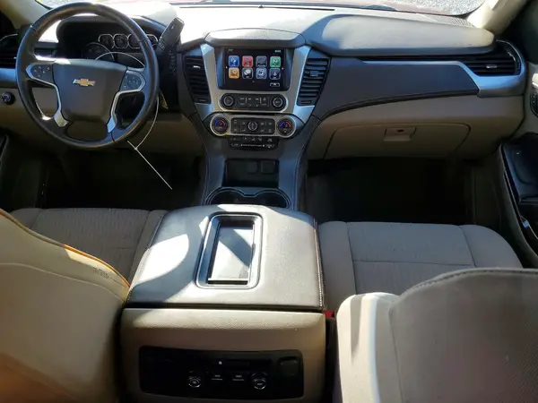 1GNSCAKC8KR111978 2019 CHEVROLET TAHOE - Image 8