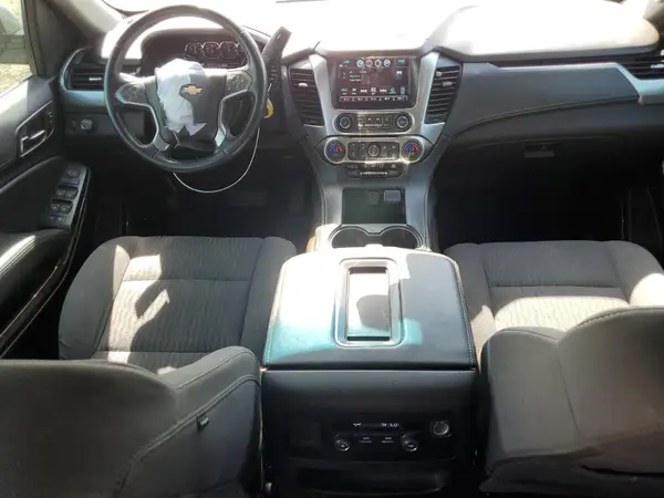 1GNSCAKC8KR398173 2019 CHEVROLET TAHOE - Image 8
