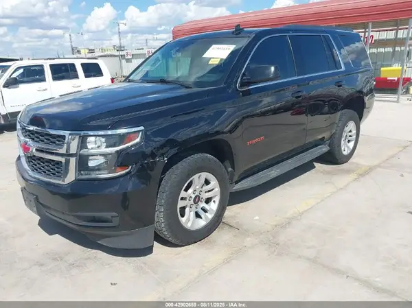 1GNSCAKC8LR226470 2020 CHEVROLET TAHOE - Image 2